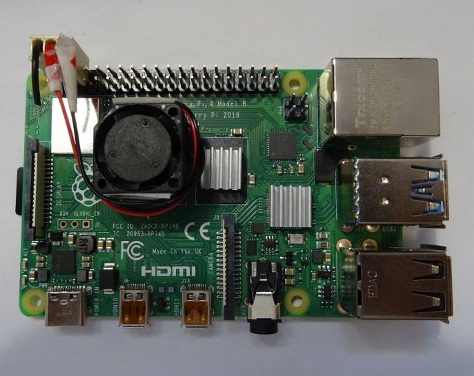 raspberry_pi_4_model_b_4gb_2.jpg