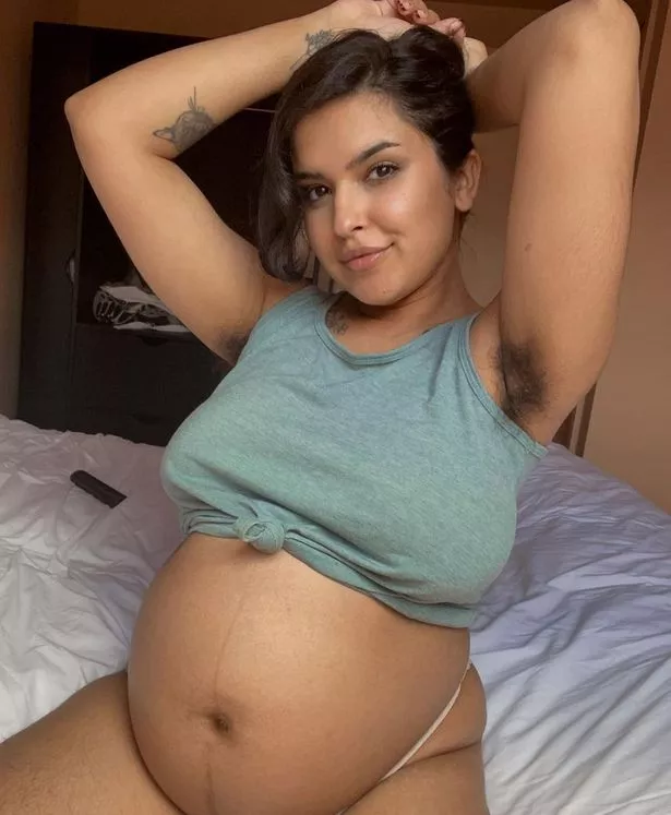 derrell watson recommends sexy pregnant cam pic