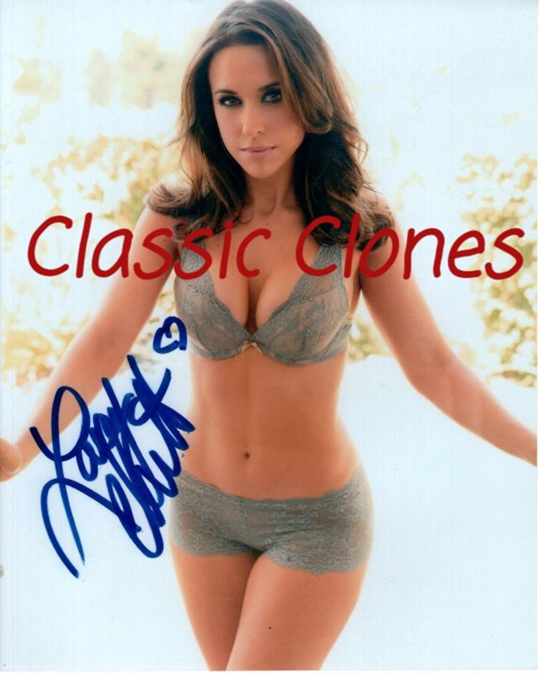 carla pujols recommends Lacey Chabert Nipple