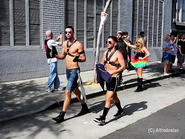 asami kondo add photo folsom street fair handjob