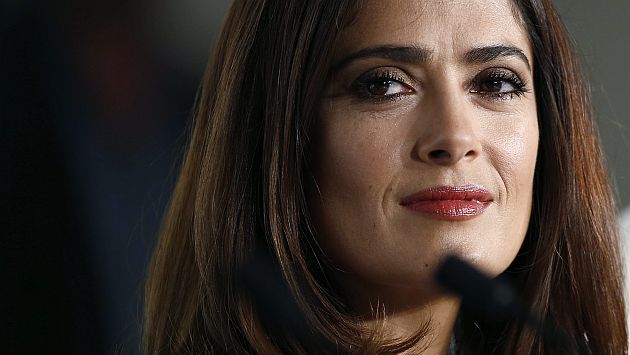 salma hayek pornografia