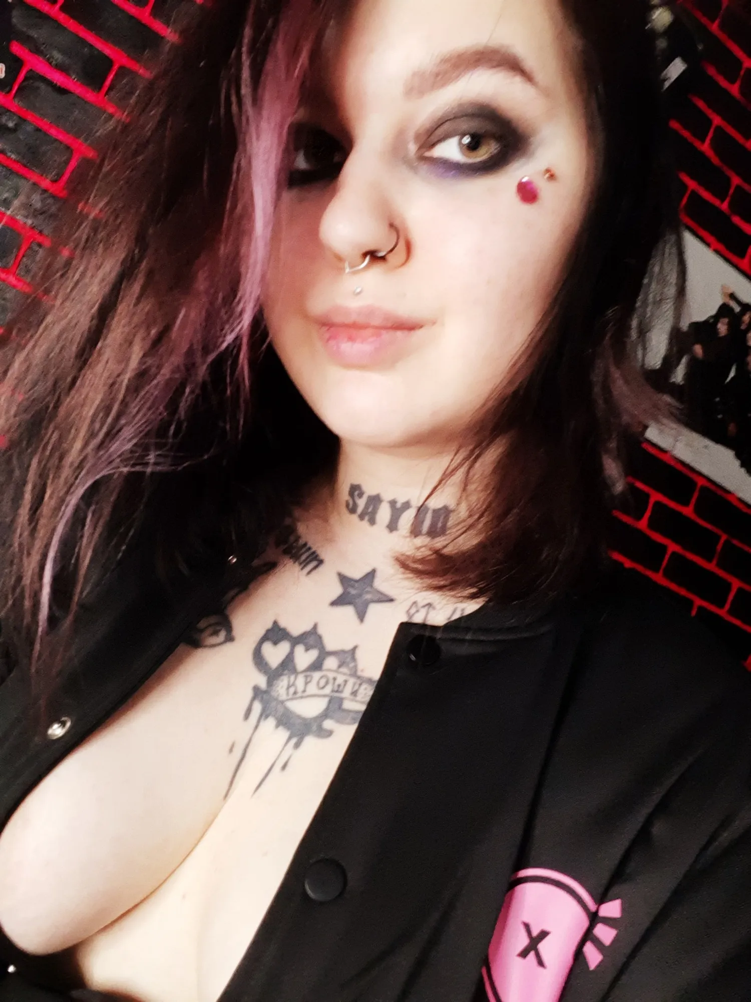 barbie dalzell recommends emo snapchat nudes pic