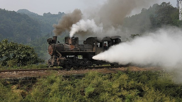 alper bicer share chinese train porn photos