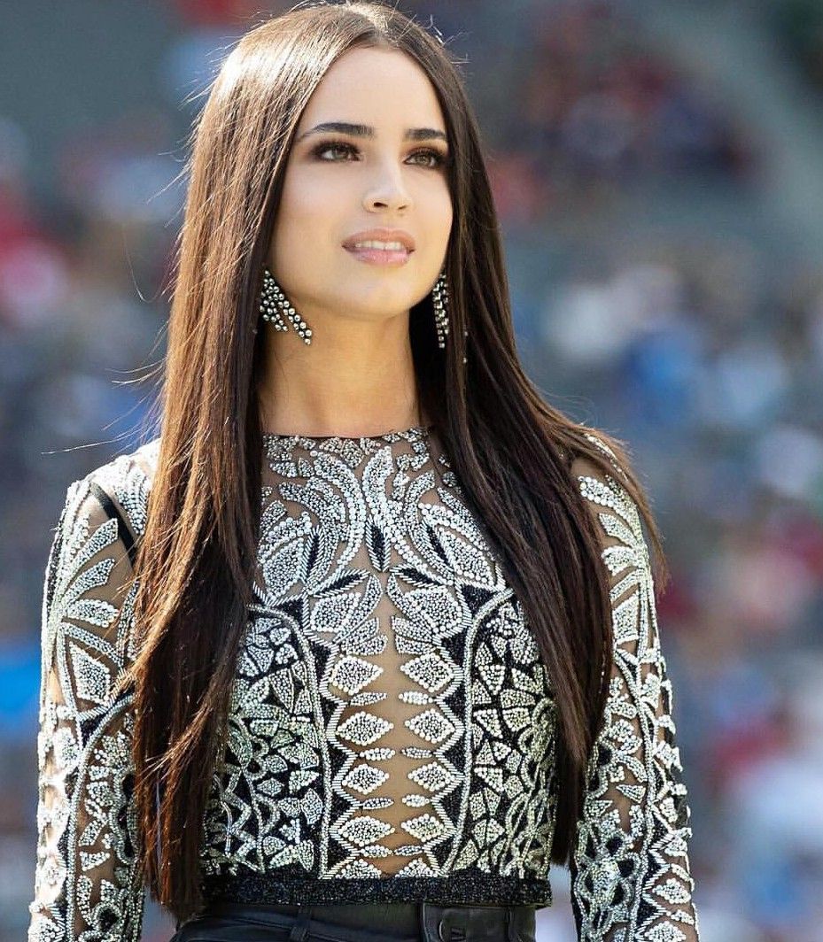 ajewole olakunle add photo sofia carson sexy