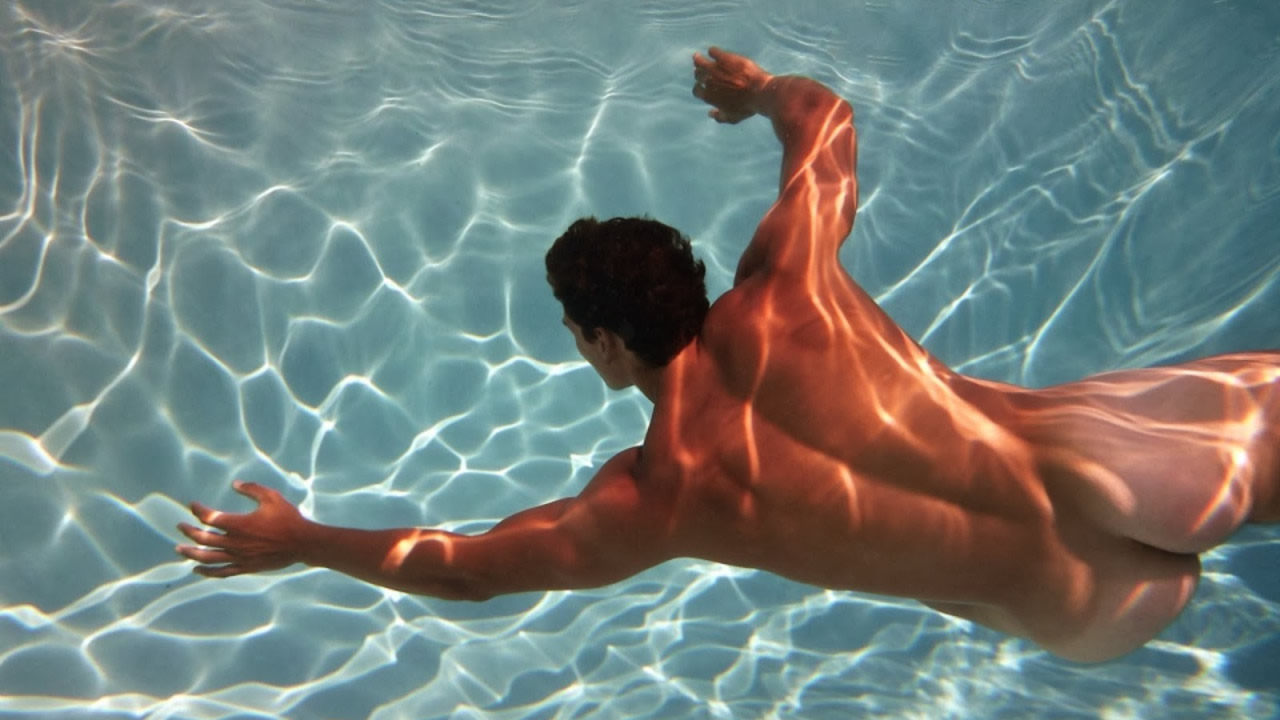 catherine meier recommends men naked underwater pic