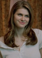 Alexandra Daddario Hottest Scenes labia pics