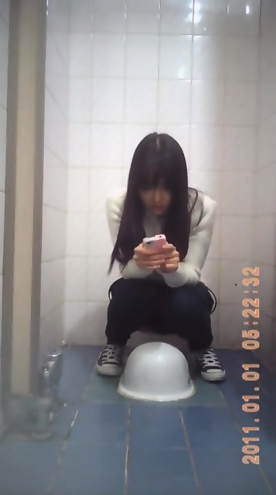 Best of Spy cam in ladies toilet