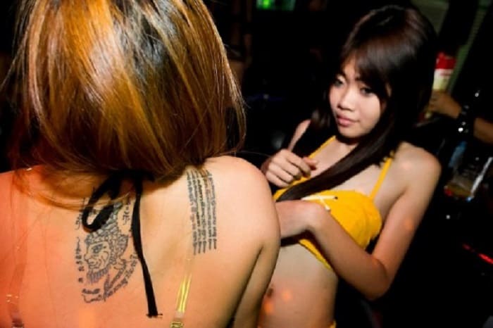 candy aviles recommends thai blowjob bar pic