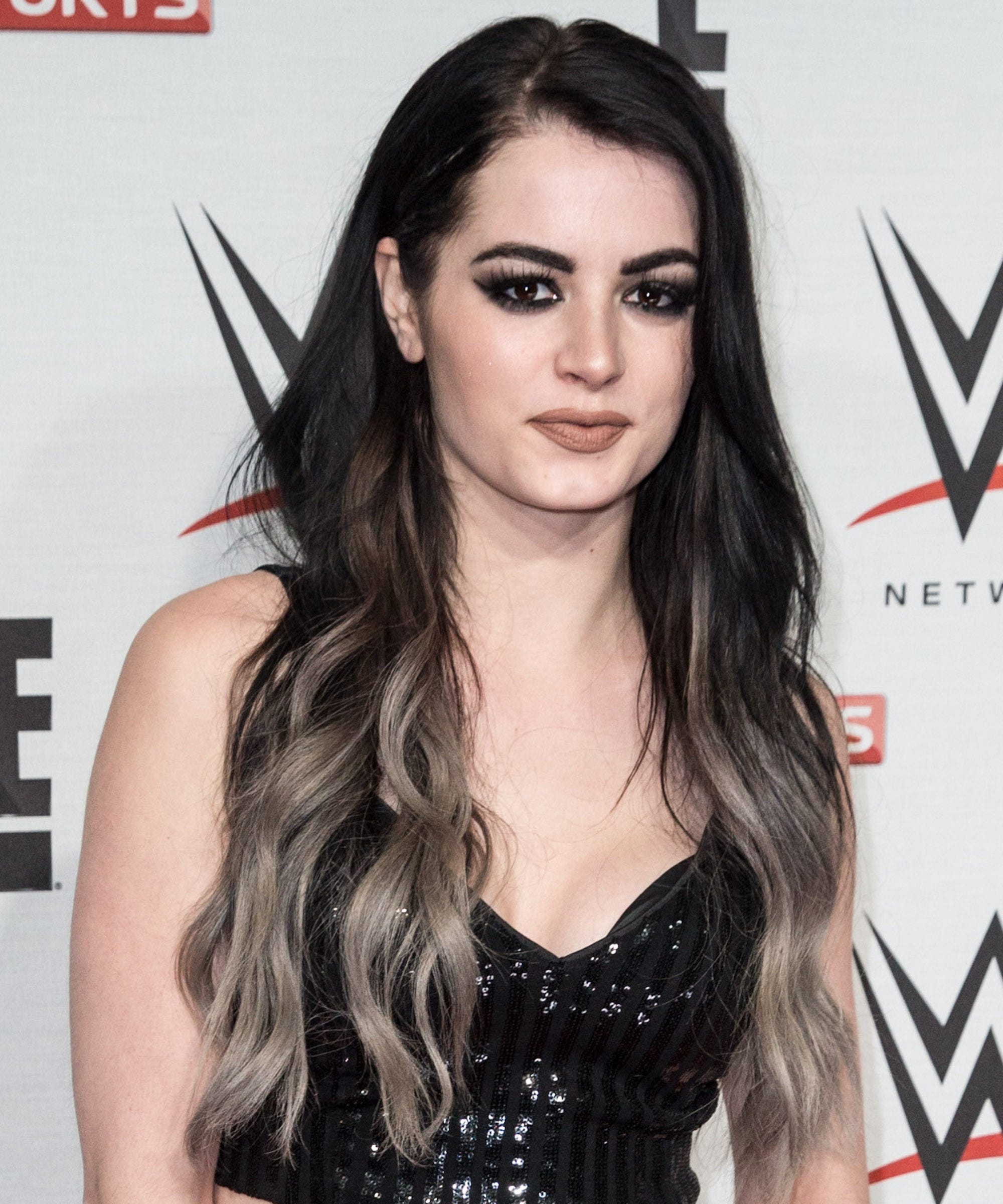 beth fanning share wwe naked paige photos